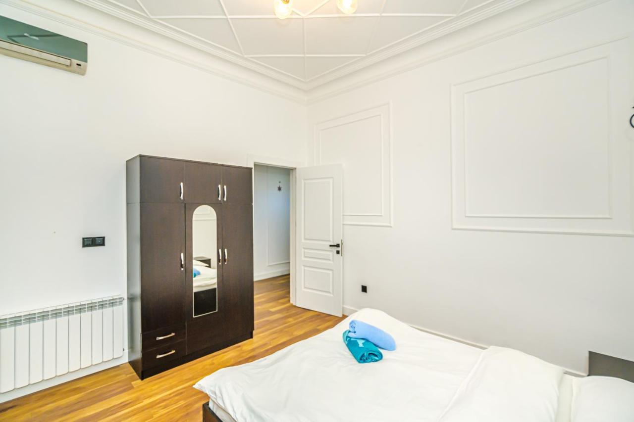 Targovu Deluxe Home Баку Экстерьер фото